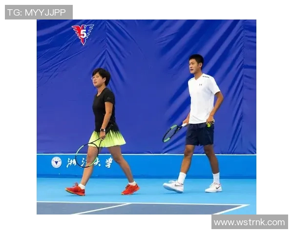 赛后分析：北京网球队与深圳网球队的默契配合与战术探讨